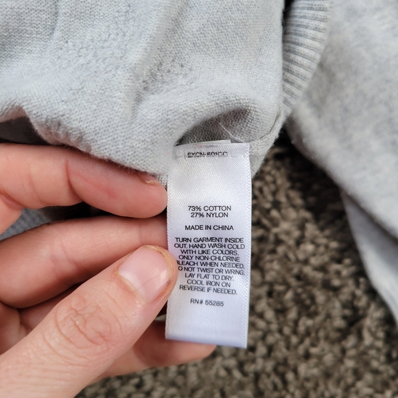 Leopard Print Sequin Sweater Woman's Express Size Medium - Picture 6 of 7